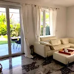 Dreamapartment La Vigna Living Mit Eigenem Aussenpool & Sauna - Appartement Weil am Rhein
