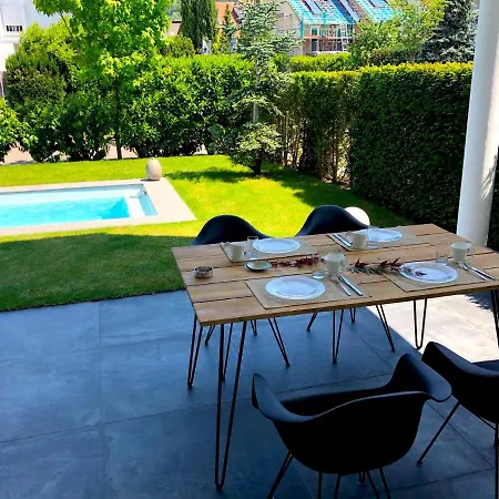Apartment Dreamapartment La Vigna Living Mit Eigenem Aussenpool & Sauna - *