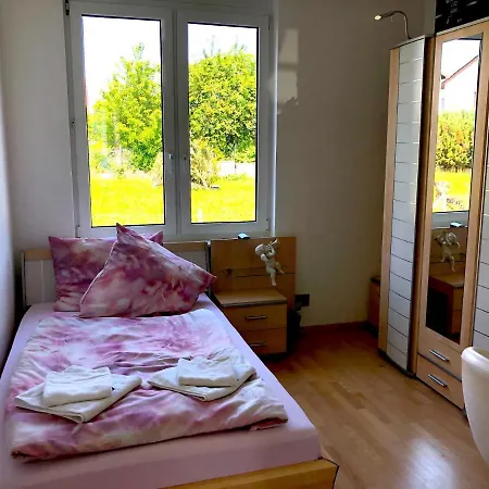 Appartement Dreamapartment La Vigna Living Mit Eigenem Aussenpool & Sauna - Weil am Rhein